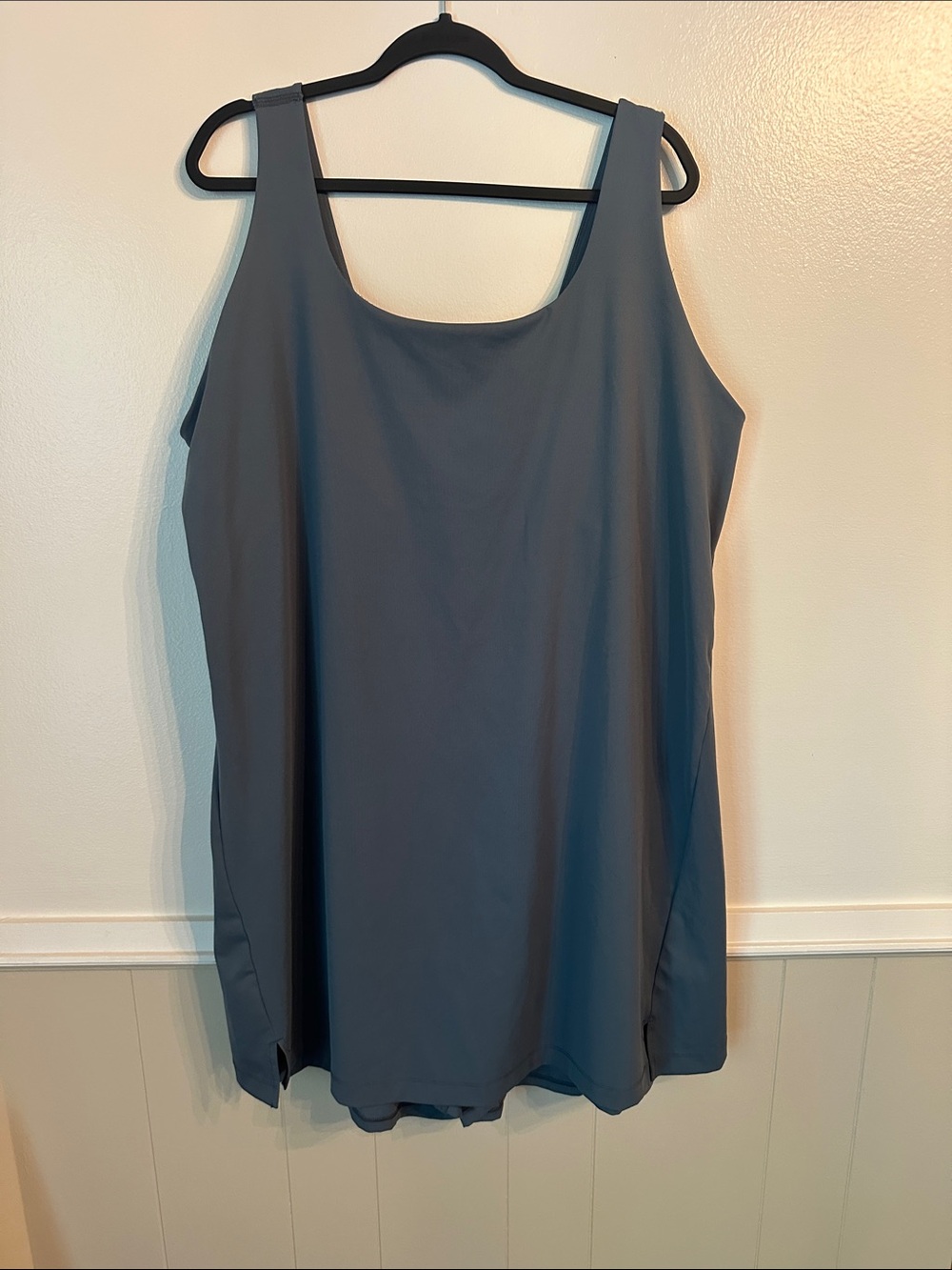 Old Navy Active Powersoft Go Dry Gray Athletic Dress with Shorts Size 3X